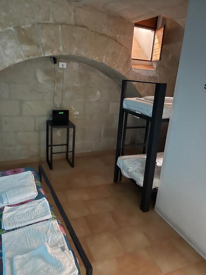 Sassi Low Cost Матера Екстериор снимка